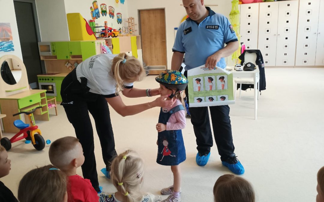 Návštěva Policie ČR v&nbsp;naší MŠ Bučovice